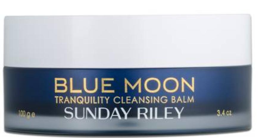 ENTSPANNT „Blue Moon Tranquility Cleansing Balm“ von Sunday Riley, mit Kakaobutter, ca. 55 Euro, netaporter.com