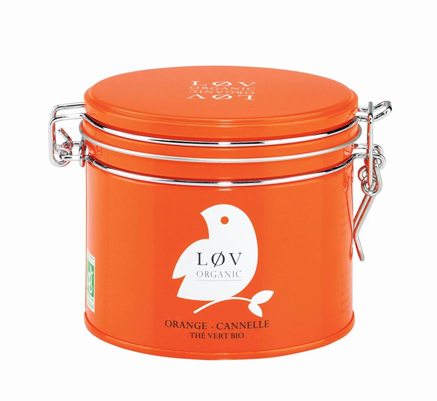 Mit einer Tasse Løv Organic Tee lassen sich die bösen Geister vertreiben. In den Sorten Zitrus-Früchte, Orange-Zimt, Rote Früchte oder Rooibos Orange-Zimt erhältlich. Knapp 12 Euro, HIER shoppen.
