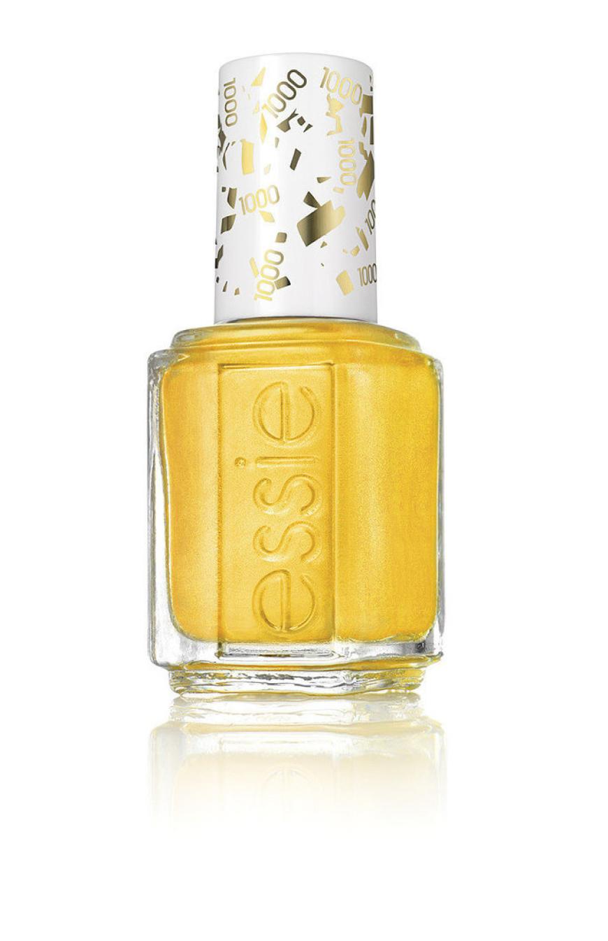 FÜR HIGHLIGHTS „Aim To Misbehave“-Lack von Essie, ca. 8 Euro
