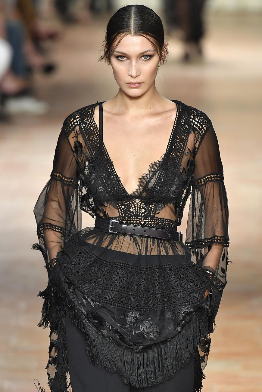 Zuvor war Bella bei allen großen Fashion Weeks dabei
