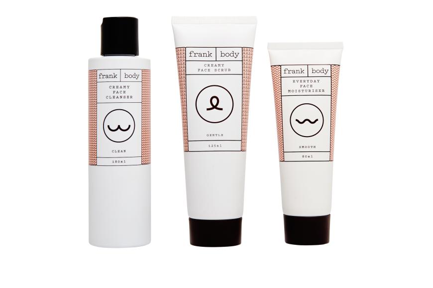 MIT KAFFEE „Creamy Face Scrub“ von Frank Body, ca. 22 Euro, eu.frankbody.com