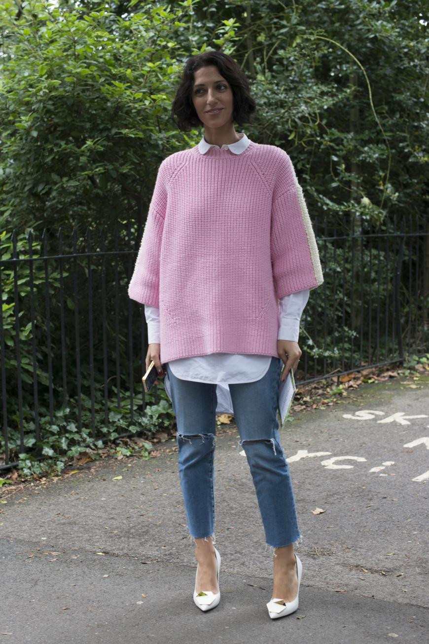 In diesem Herbst dürfen Pullover gerne knallig rosa sein.