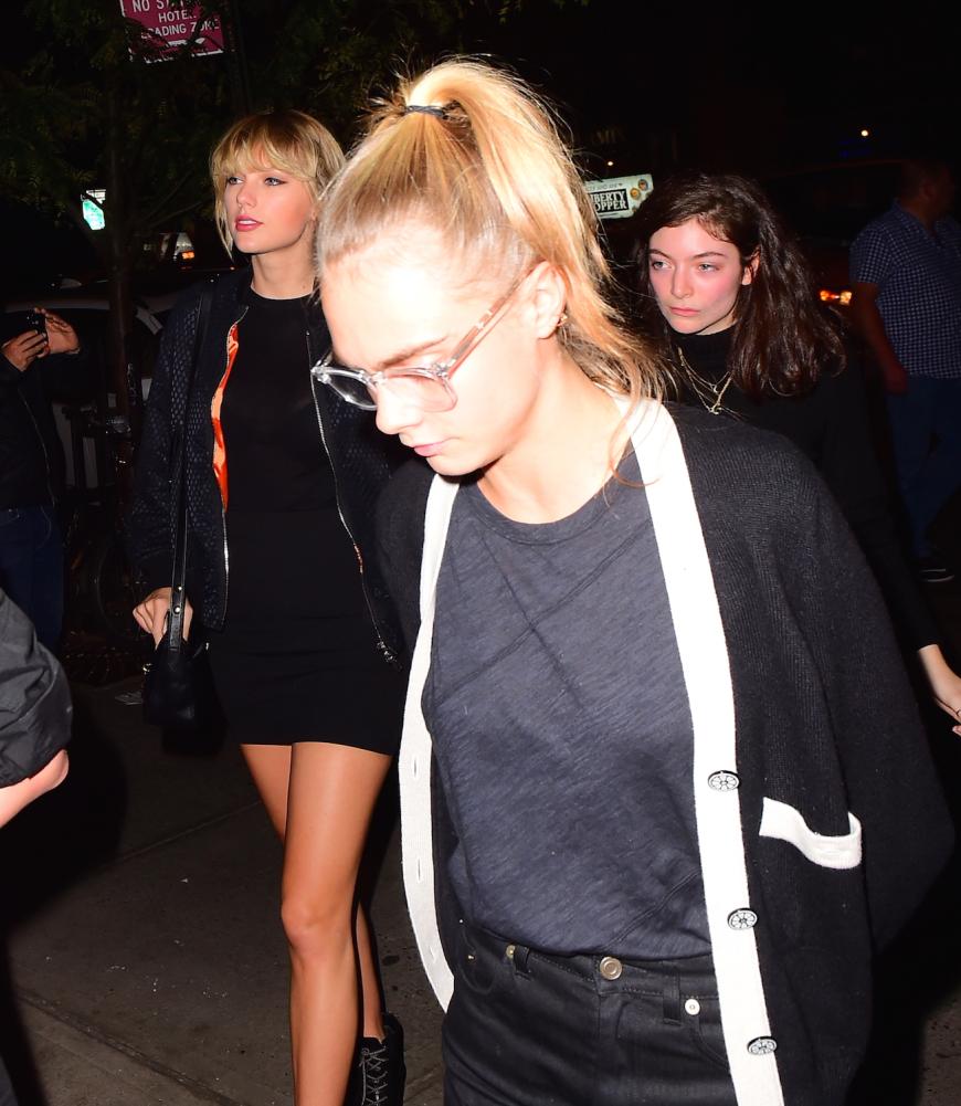 Taylor Swift mit Cara Delevingne und Lorde auf dem Weg zum Konzert von Kings of Leon im West Village
