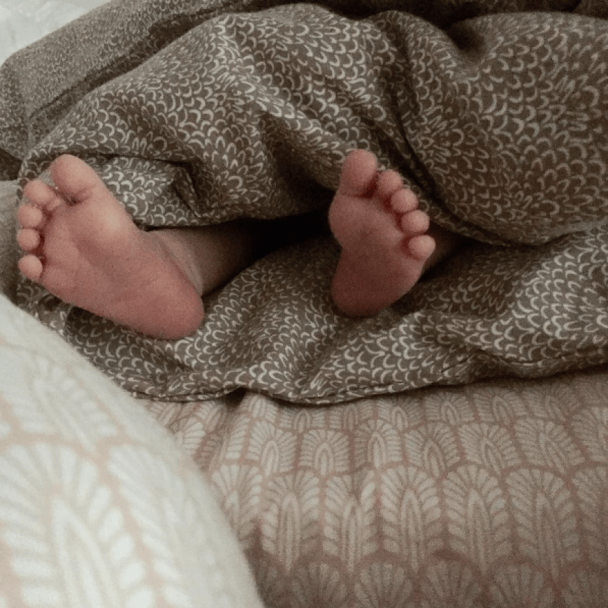 Dieses Bild zeigt die kleine Tochter, dessen Name noch nicht bekannt ist.