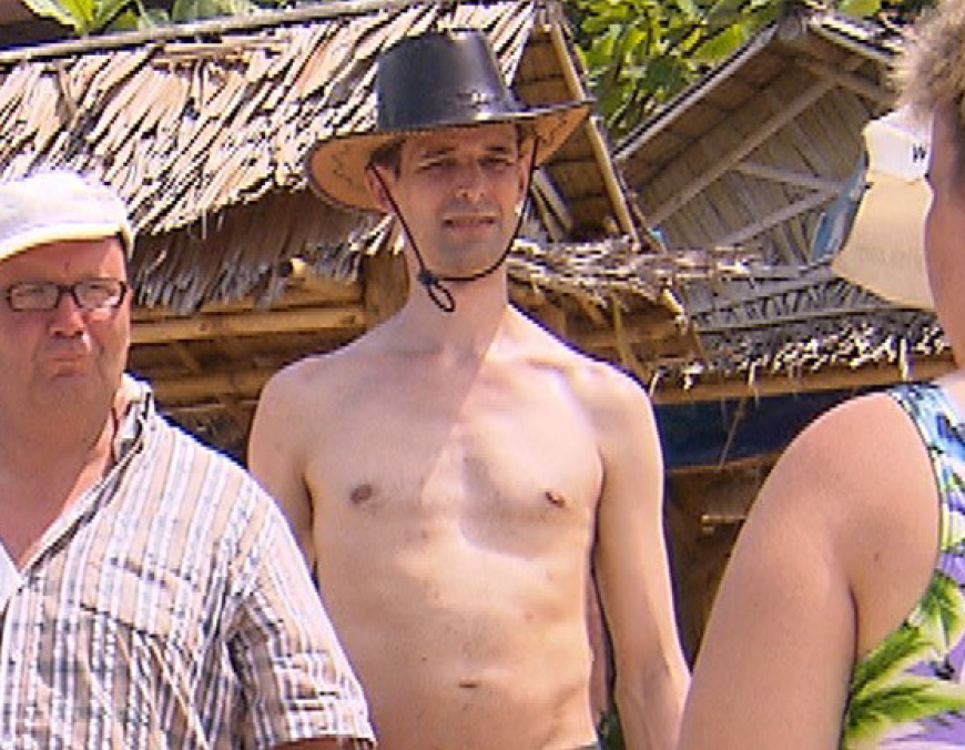 Am Ende muss jedoch Kandidat Thomas die Kuppelshow verlassen.