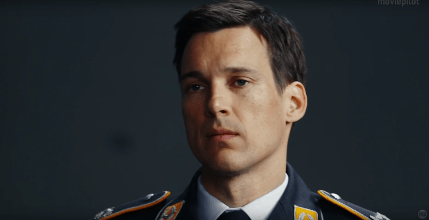 Florian David Fitz als Luftwaffenmajor Lars Koch in „Terror — Ihr Urteil“
