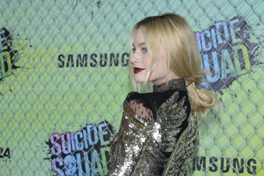 Trés chic: So einfach und doch so schön. Margot Robbie, 26, hat den richtigen Dreh raus.