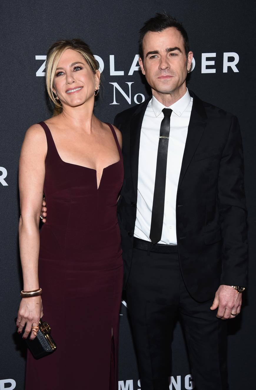Justin Theroux macht Jennifer Aniston nach deren Trennung von Brad Pitt wieder glücklich.