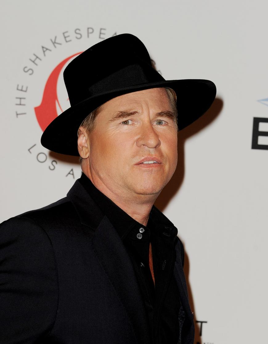 Val Kilmer soll an Krebs erkrankt sein ...