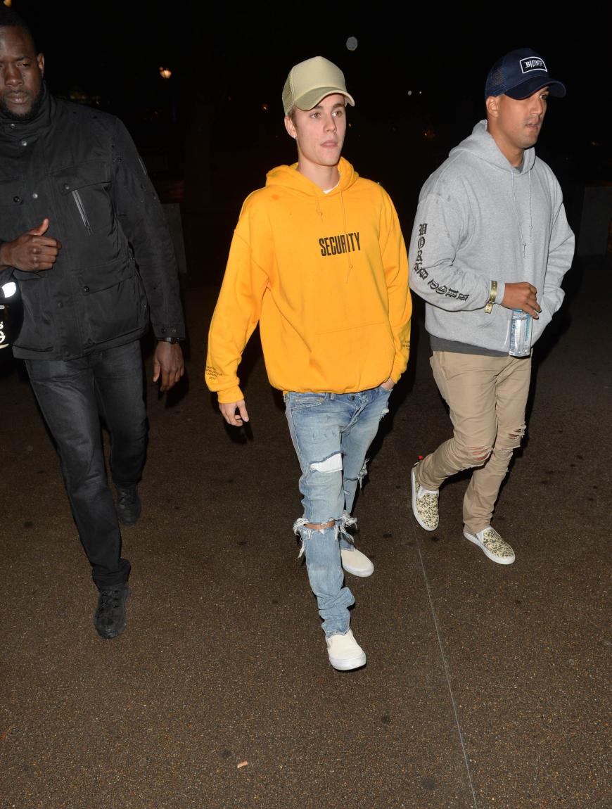 Angeblich habe Justin Bieber seine Ex-Freundin während ihres Rehabs besucht...