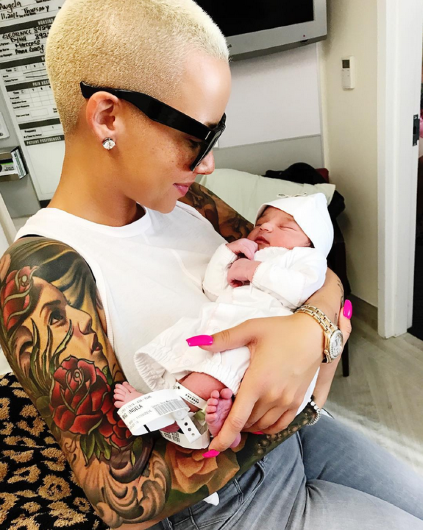 Amber Rose gehörte zu den ersten Baby-Besuchern.