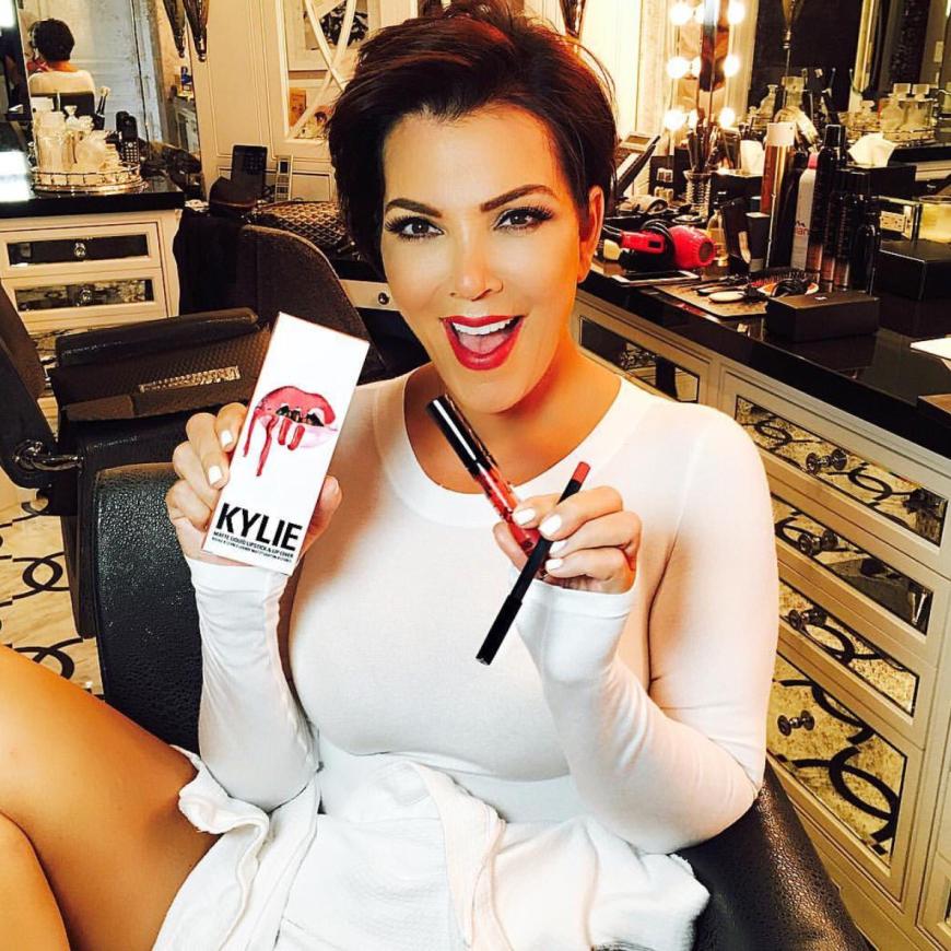 Kris Jenner hat ihre Tochter nicht nur vermarktet und gemanagt, sondern auch immer unterstützt.