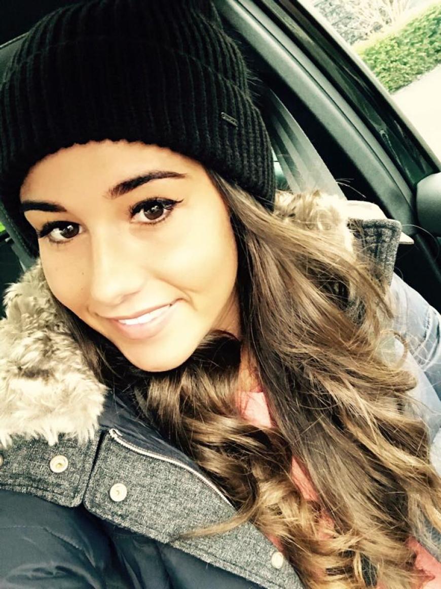 Wird Sarah Lombardi schon bald am Lagerfeuer des RTL-Dschungelcamps ihre Sicht der Dinge schildern?