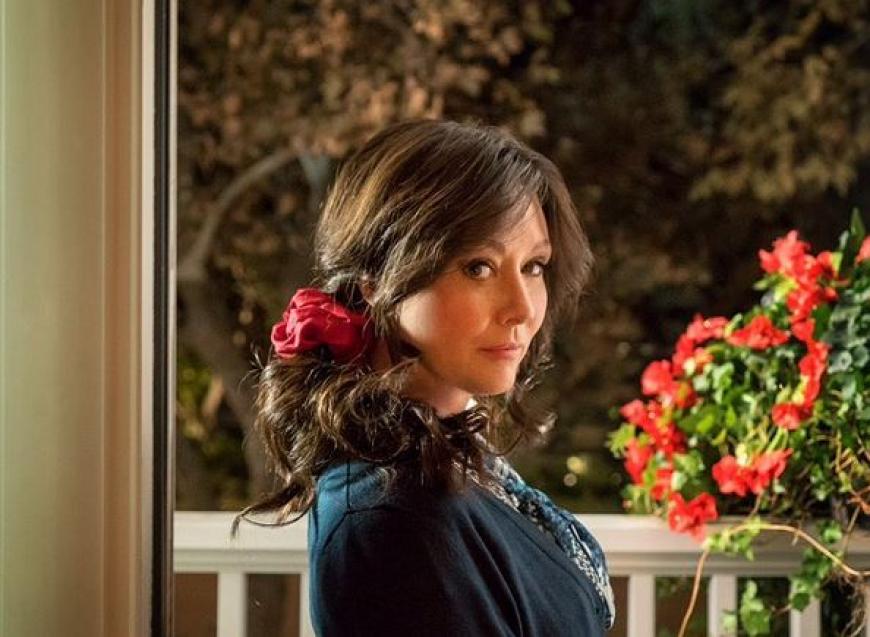 Unglaublich, aber wahr: Shannen Doherty steht schon wieder vor der Kamera.