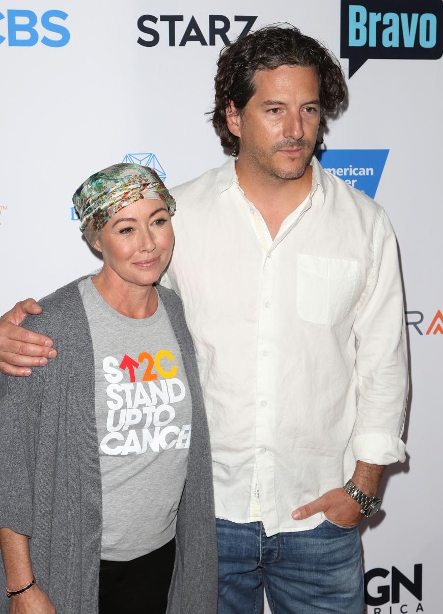 Unterstützung bekommt Shannen Doherty von ihrem Mann Kurt Iswarienko. Das Paar ist seit 2011 verheiratet.