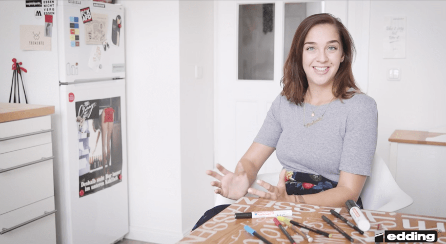 Hannah Rabenstein erklärt von A bis Z, wie du die kleine Kunst des Handlettering erlernen kannst.
