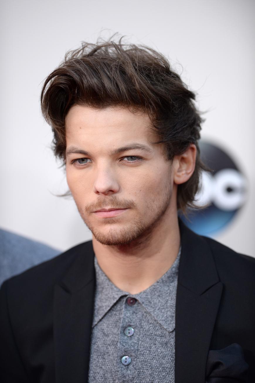 Louis Tomlinson äußerte sich jetzt erstmals auf Twitter zum Krebstod seiner Mutter.