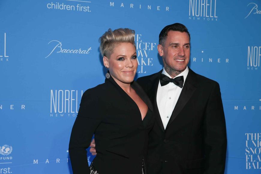 Sängerin Pink und ihr Ehemann Carey Hart freuen sich auf Baby Nummer 2. 