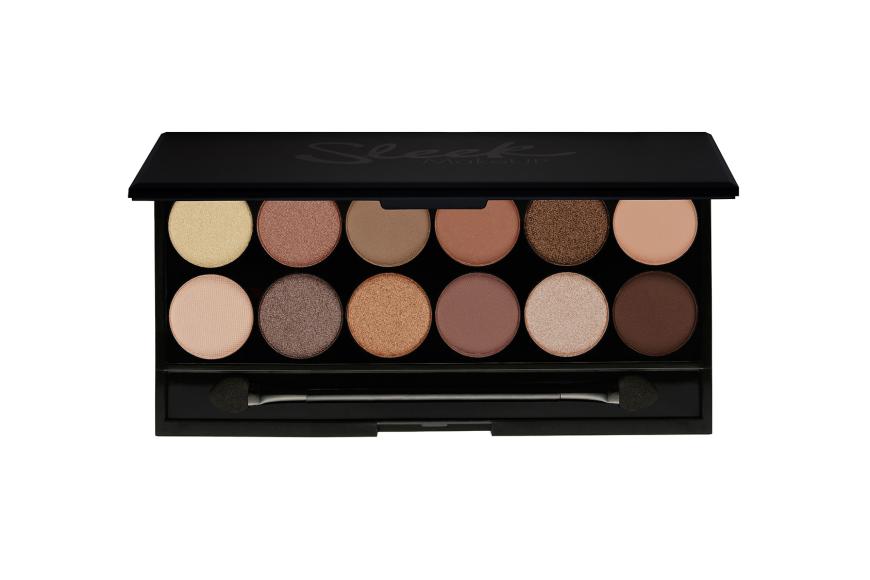 Die Lidschatten-Palette i-Divine „A New Day“ von Sleek ist unser Favorit für das perfekte Augen-Make-Up im Büro oder in der Schule. i-Divine „A New Day“ für rund 11 Euro - HIER shoppen.