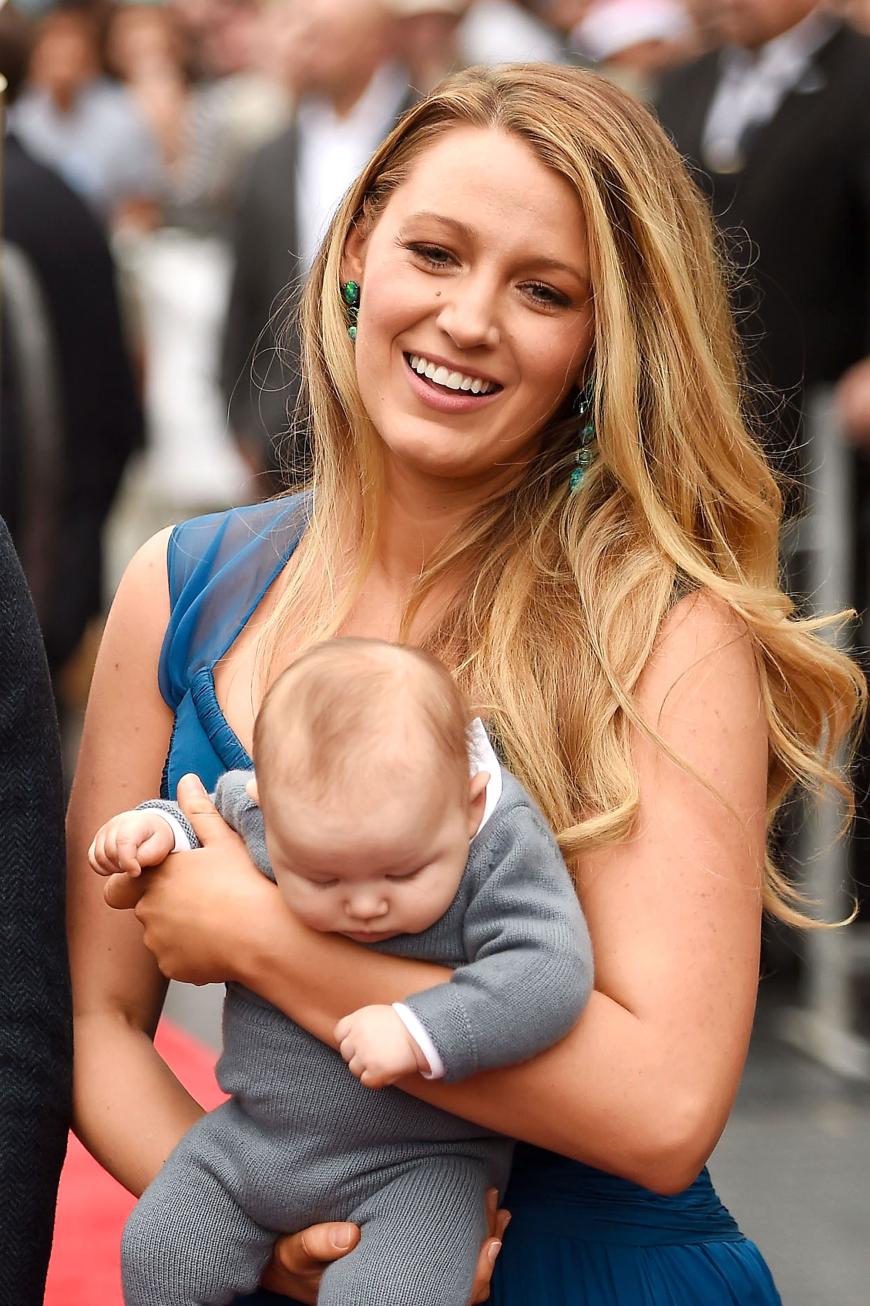Blake Lively und ihre Tochter James sehen sich verblüffend ähnlich.