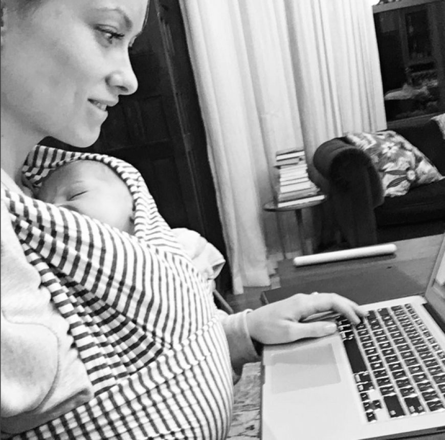 Schauspielerin Olivia Wilde und ihr Mann Jason Sudeikis sind zum zweiten Mal Eltern geworden: Daisy Josephine erblickte im Oktober das Licht der Welt.