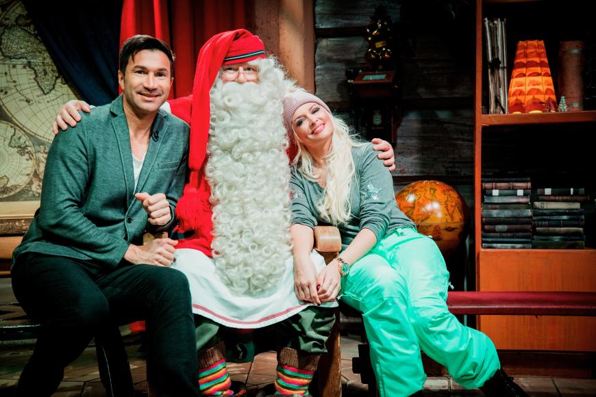 Lucas Cordalis und Daniela Katzenberger haben für ihre Tochter Sophia eine ganz besondere Überraschung: sie wird in Finnland den Weihnachtsmann treffen.