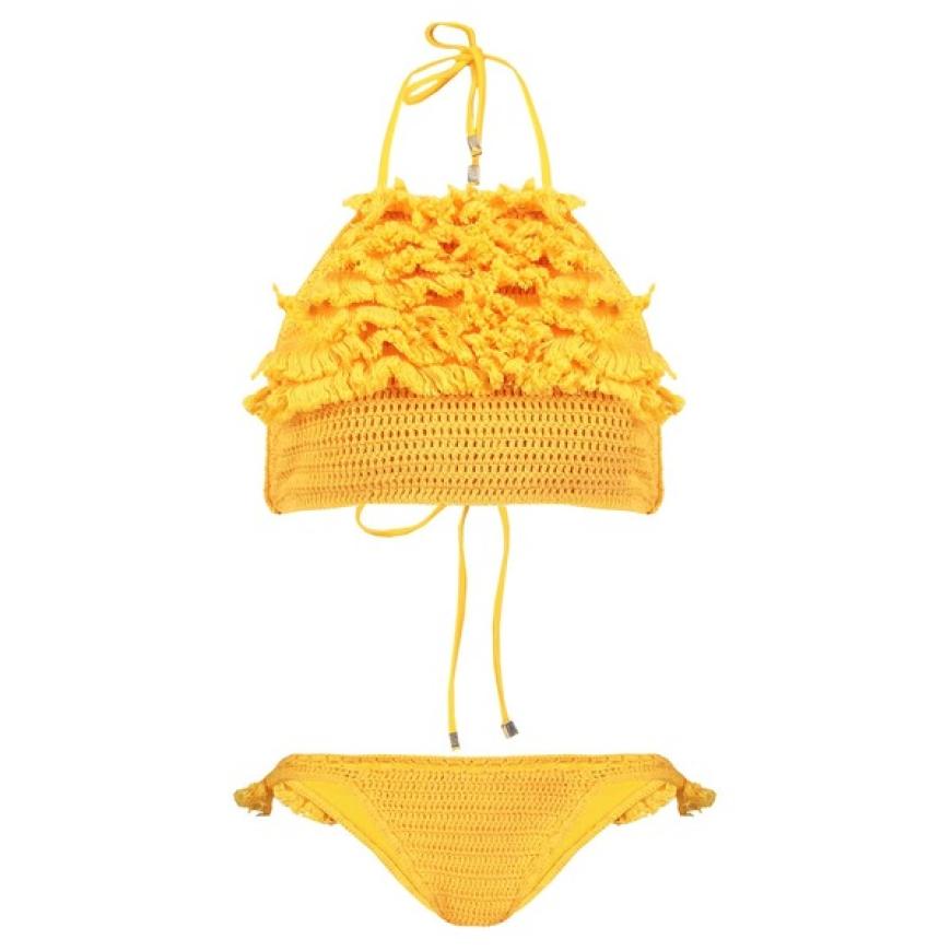 Häkel-Bikinis kommen trendtechnisch im nächsten Jahr noch eine Stufe höher, dieser hier ist sonnengelb und sieht umwerfend zu brauner Haut aus! Von 220€ auf 143€ reduziert, Suboo, bei Zalando!