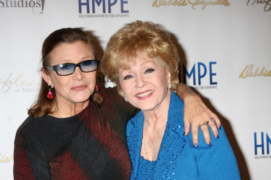 Im Alter von 84 Jahren muss Debbie Reynolds nun den Tod ihrer Tochter Carrie Fisher verkraften.