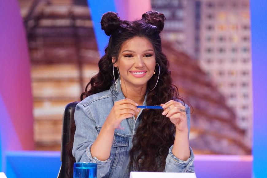 Viele Zuschauer machten sich über die wechselnden Frisuren von Neu-Jury-Mitglied Shirin David lustig.