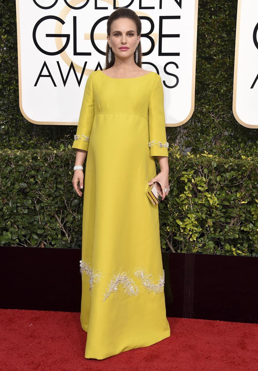 Auch die hochschwangere Natalie Portman bezauberte in einem fröhlichen Gelbton von Prada.