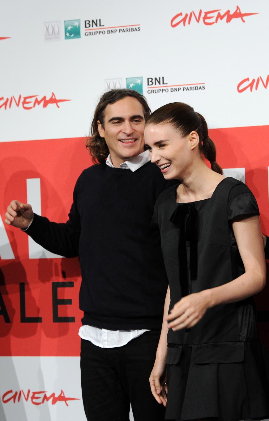 ... dabei soll Rooney Mara eigentlich noch in einer Beziehung sein.