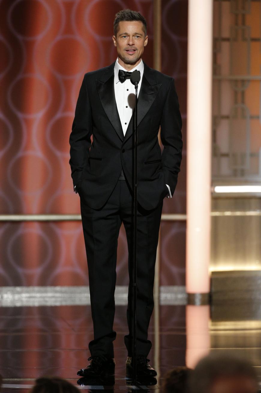 Brad Pitt strahlte auf der Bühne bei den Golden Globes 2017.