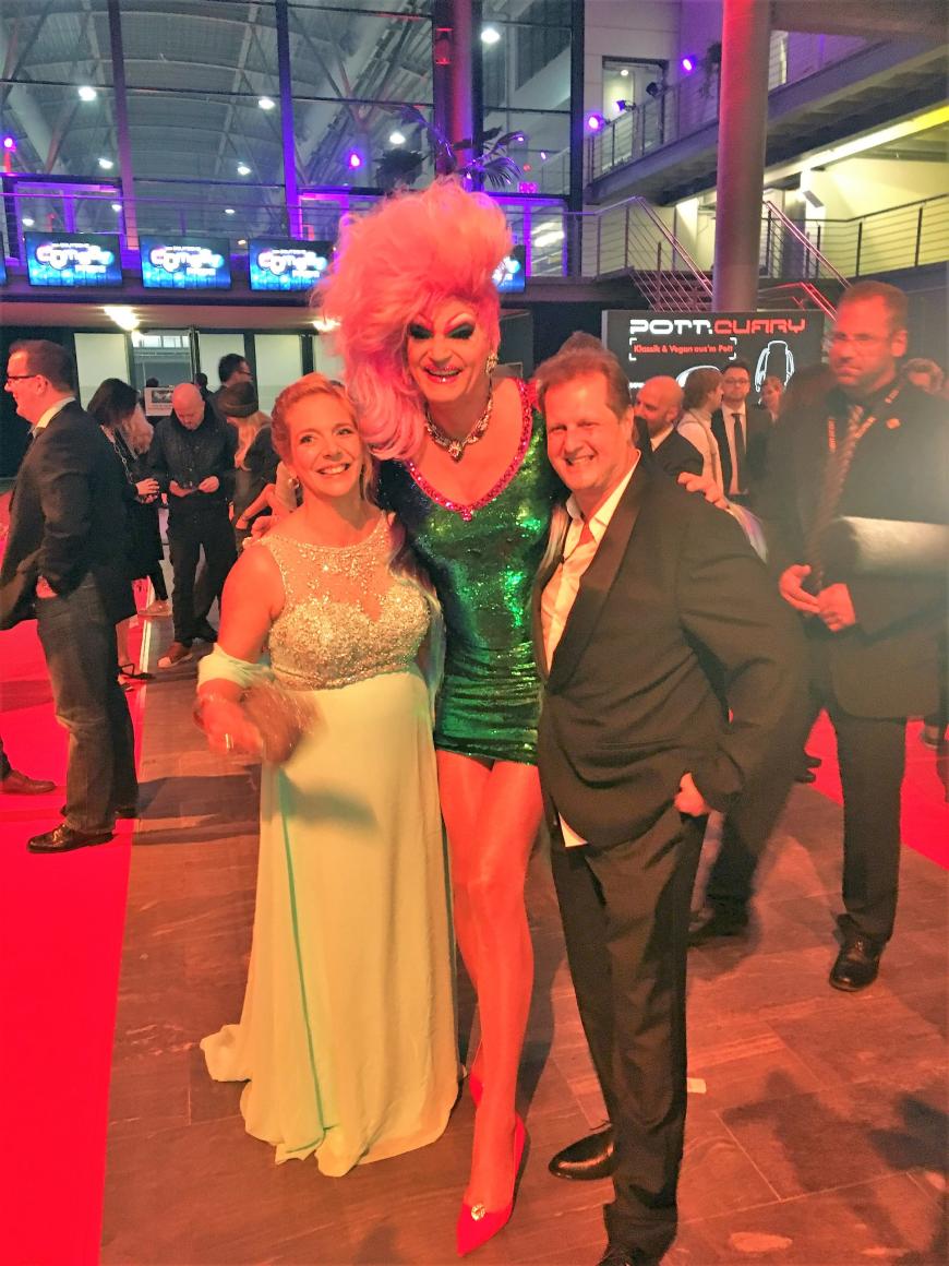 Jens Büchner & seine Dani entern den Red Carpet:
