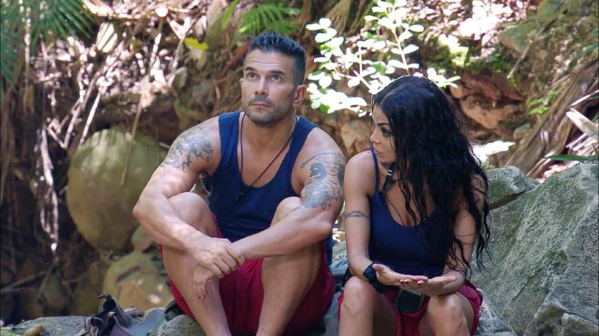 Kader Loth erzählt ihren Dschungelcamp-Kollegen von ihrem zweiten Standbein. Alle Infos zu 'Ich bin ein Star - Holt mich hier raus!' im Special bei RTL.de: www.rtl.de/cms/sendungen/ich-bin-ein-star.html