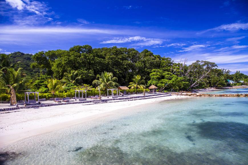 Wie in einem Film: die Landschaft der Seychellen.