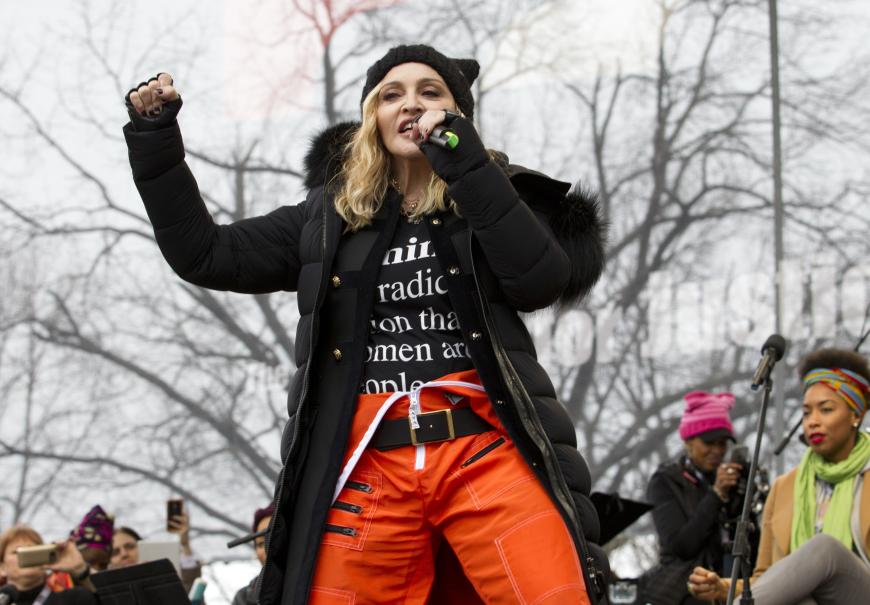 Madonna hielt eine umstrittene, mit Schimpfwörtern gespickte, Rede gegen Donald Trump.
