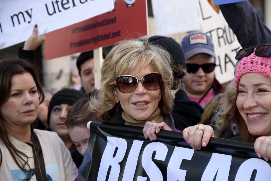 Jane Fonda macht sich für die Rechte der Frauen und Minderheiten stark.
