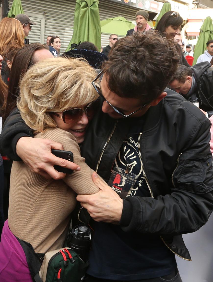 Jane Fonda und James Franco beim Women's March in Los Angeles.