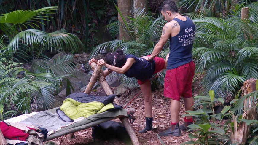 Die Dschungelcamper geben sich nicht nur der Fitness, sondern auch dem Dirty Talk hin. Alle Infos zu