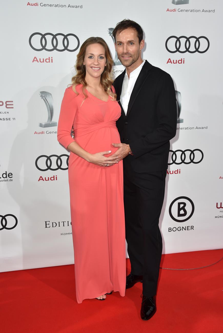 Sven Hannawald und seine Melissa freuen sich auf ihr erstes gemeinsames Baby.