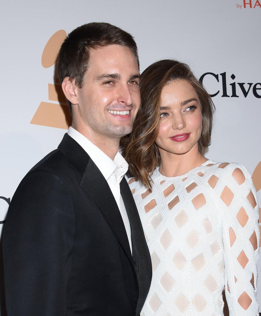 Doch das bereitet Miranda Kerr kein Kopfzerbrechen. Sie ist inzwischen mit Snapchat-Gründer Evan Spiegel verlobt!