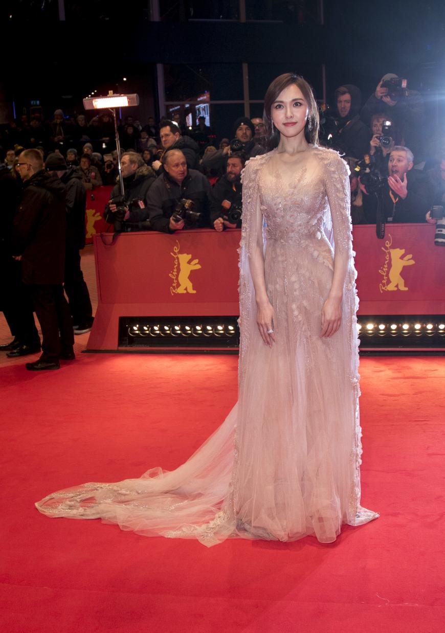 Die chinesische Schauspielerin Tang Yan aka Tiffany Tang trug mit Abstand das wunderschönste Kleid des ganzen Abends!