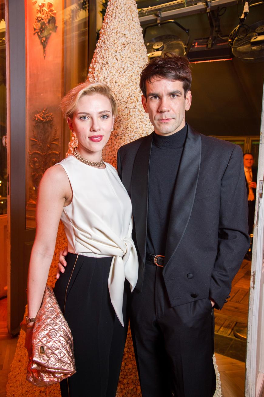 Scarlett Johansson und der Franzose sind Eltern der kleinen Rose.