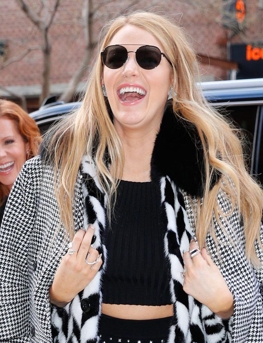Blake Lively hat fünf Monate nach der Geburt ihrer zweiten Tochter gut lachen.