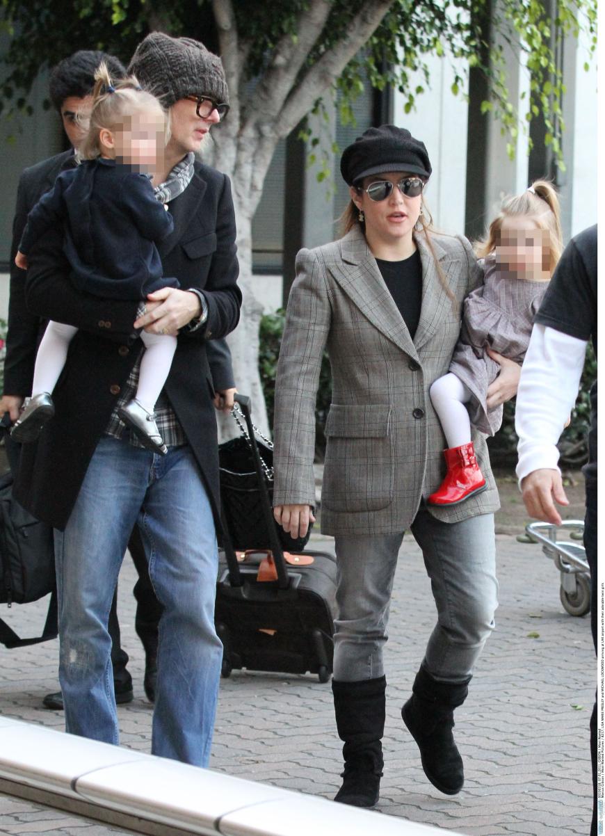 Lisa Marie Presley und ihr Noch-Ehemann Michael Lookwood: Das Ex-Paar streitet vor Gericht auch um das Sorgerecht für die Zwillinge Harper und Finley.