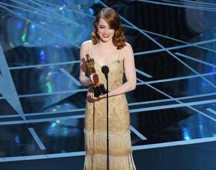 Emma Stone gewann den Oscar als beste Hauptdarstellerin und bedankt sich super süß bei ihrem Co-Star Ryan Gosling.