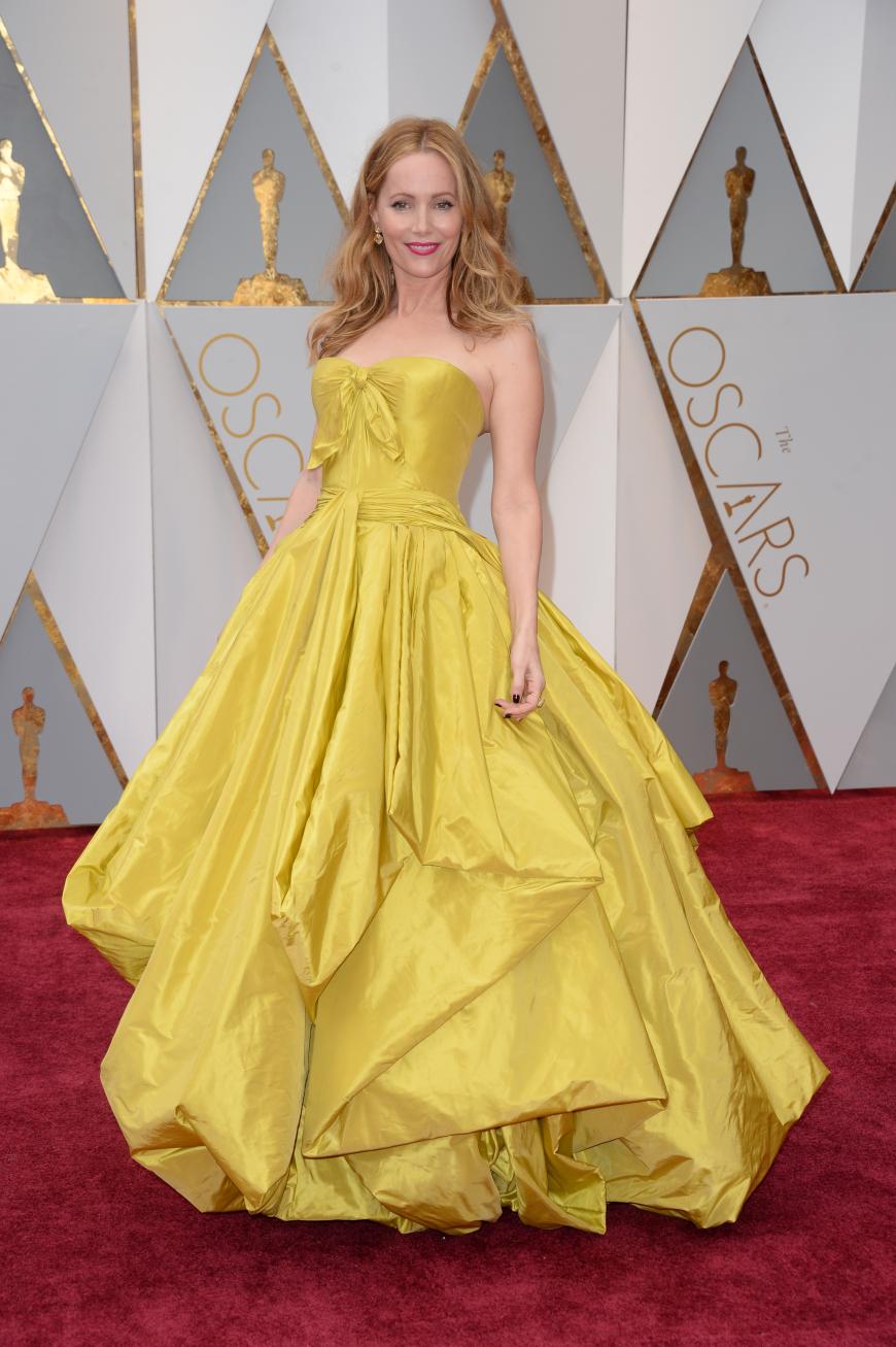 Leslie Mann kam zu den Academy Awards als die Sonne, schön am Himmel, aber auf dem Roten Teppich der Oscars 2017 eher nicht so...