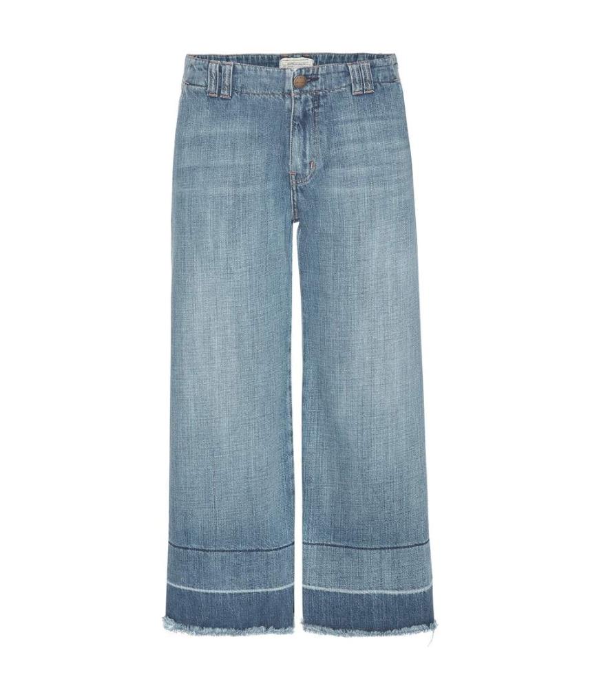 SO muss die Frühjahrs-Jeans aussehen! Eine Culotte mit einem dunkleren Saum und am besten in High-Waist. Die insta-affinen Mädels machen es vor, wir nach. Current/Elliott Von 330€ auf 165€ reduziert und an der Kasse gibt es gerade bei