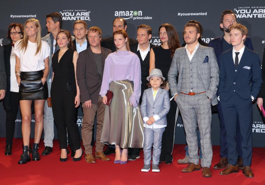 Der gesamte Cast von