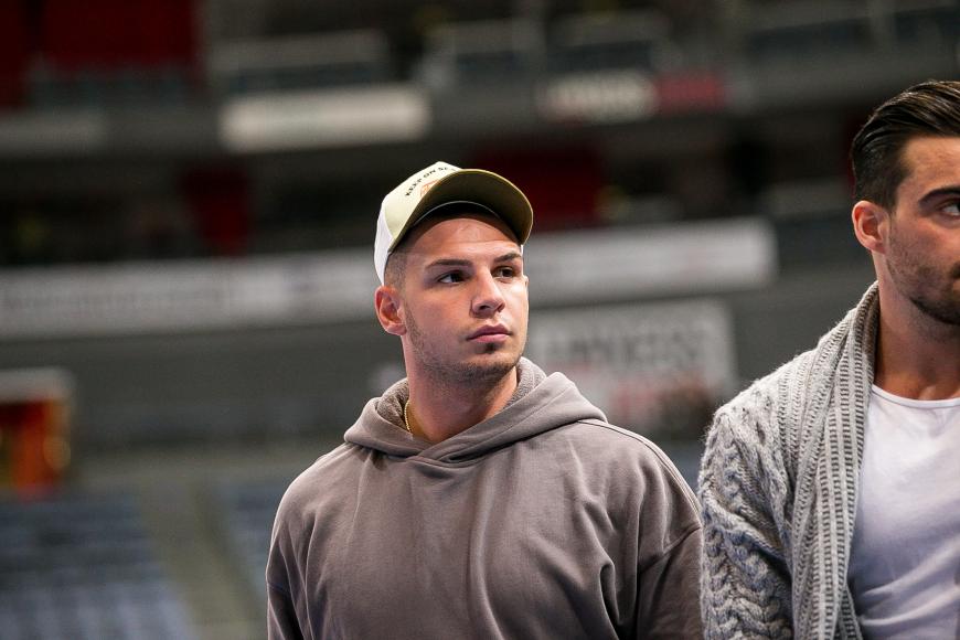 Pietro Lombardi muss für die Frisur seines Sohnes Alessio scharfe Kritik einstecken.